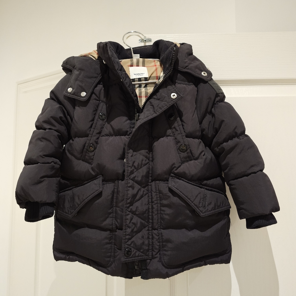 Burberry down puffer with detachable hood